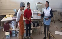 بازدید بازرسان بهداشت محیط از اماکن شهرستان چالدران