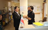 تجلیل فرماندار، و مسئولان چالدران از پرستاران بیمارستان شهید بهشتی به مناسبت روز پرستار
